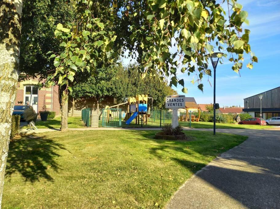 La Petite Maison Villa Les Grandes-Ventes Exteriör bild